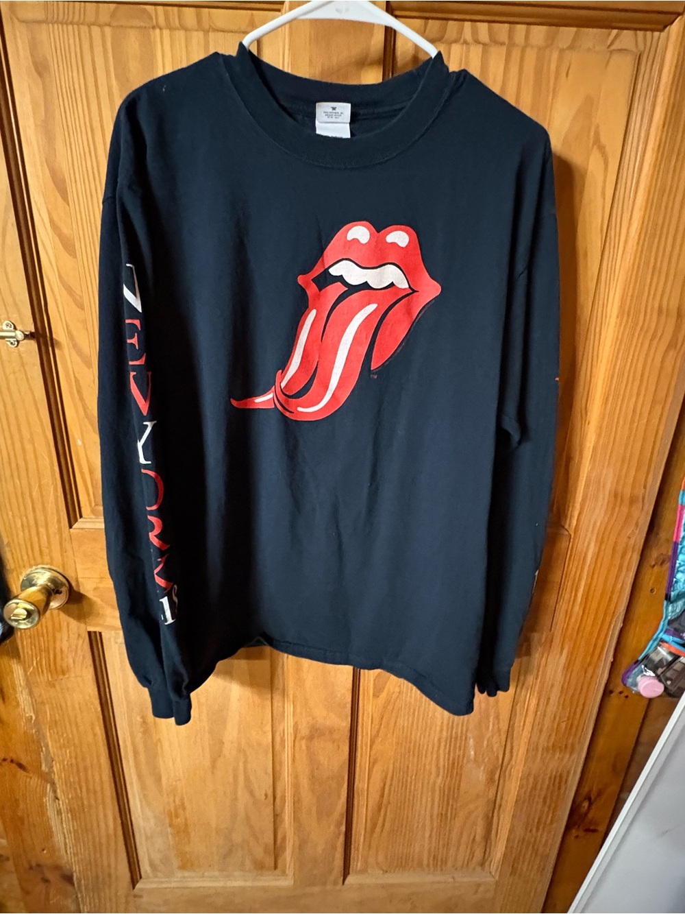 Rolling Stones Kids Long-Sleeve Logo Tee - Black & Red
